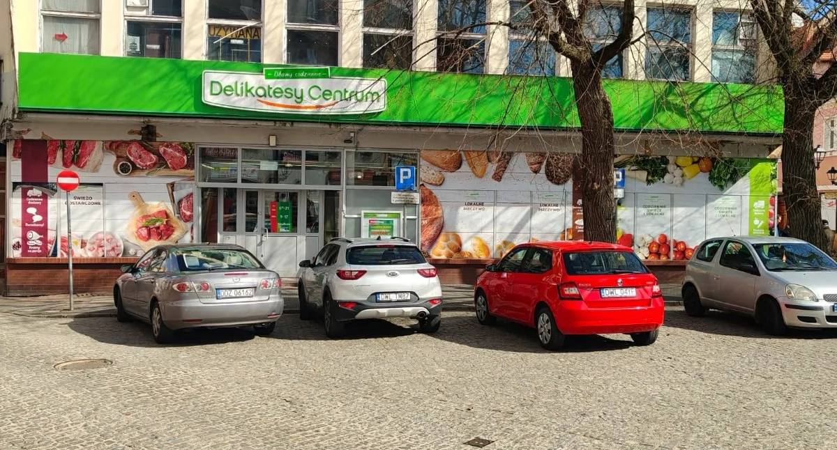 Delikatesy Centrum znikają z mapy Wołowa. To smutna wiadomość dla mieszkańców.