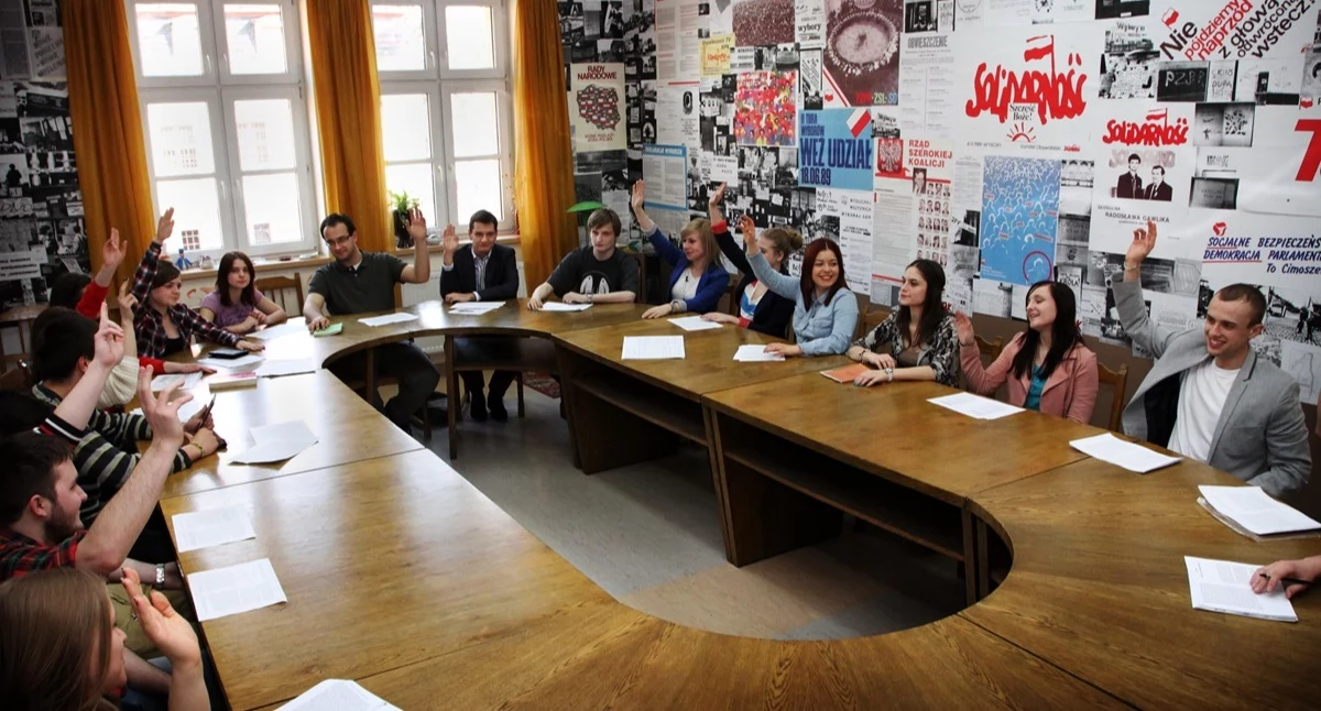 Bezpieczeństwo w praktyce i analizie - studia na WNS UWr!