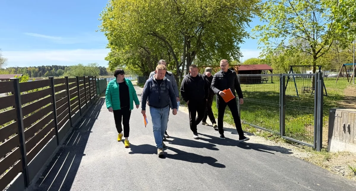 Modernizacja drogi w Wałach zakończona. Sprawniejszy dojazd do ośrodka i posesji