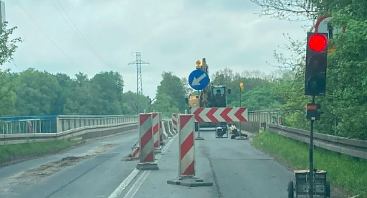 Most w Lubiążu w remoncie. Cierpliwość w cenie, wahadło w ruchu