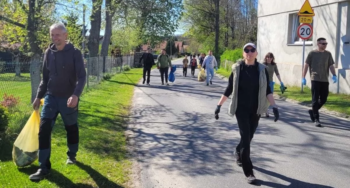 Wspólna inicjatywa mieszkańców – Garwół stawia na współpracę i porządek