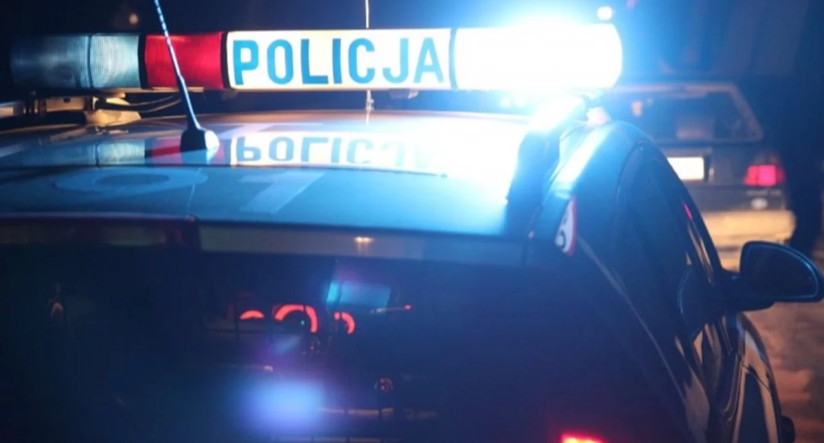 Alarm wśród rodziców w Wołowie. Policja prowadzi czynności po zgłoszeniach dotyczących mężczyzny przy szkole