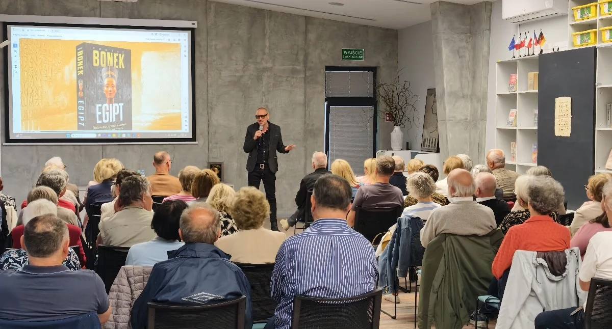 Egipskie opowieści w Bibliotece TAMA. Spotkanie autorskie z Tomaszem Bonkiem