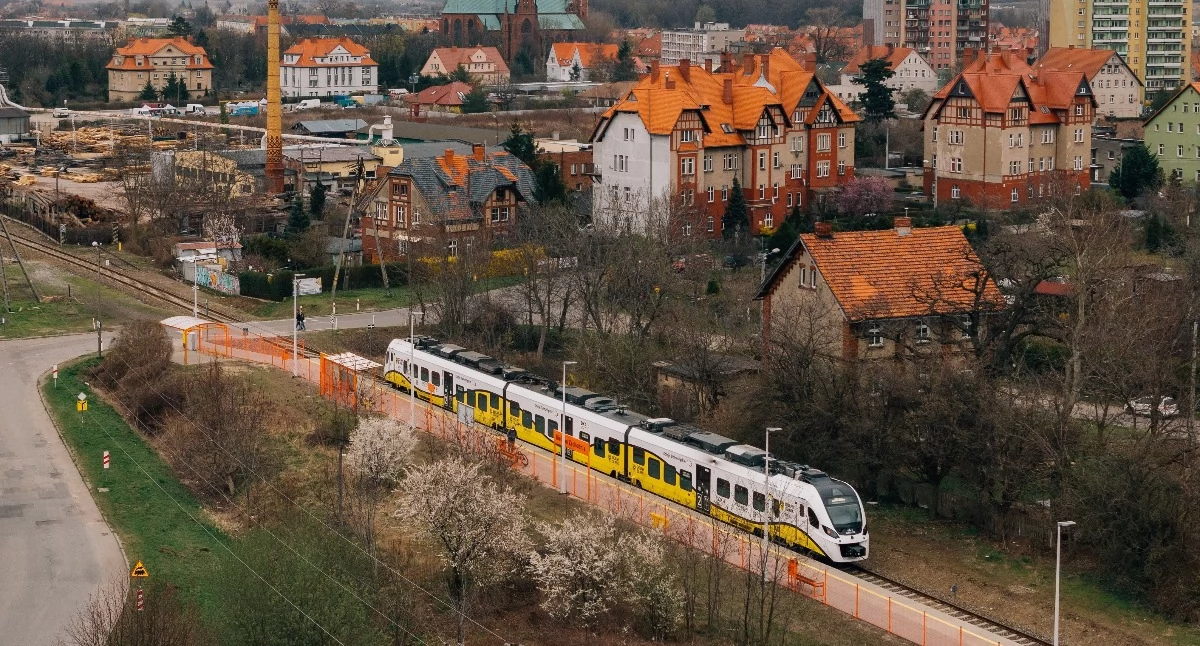 Bielawa Jezioro, Góry Sowie, Sprintery do Leszna i Góra bliżej Wrocławia! Wchodzi nowy rozkład jazdy