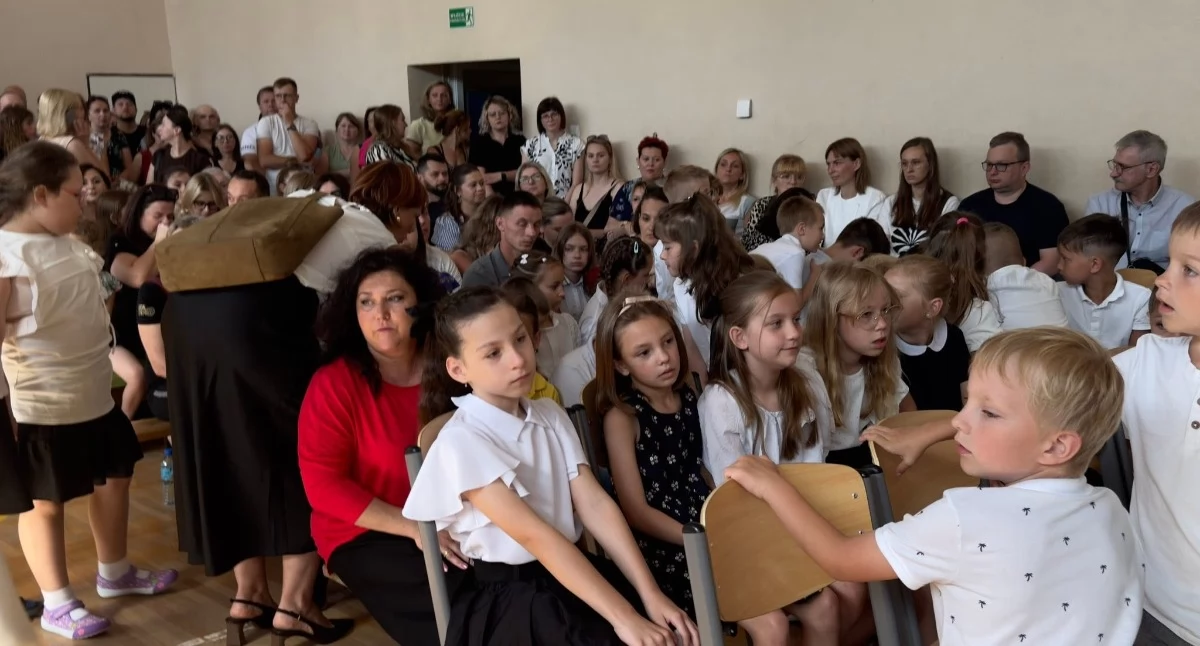 Koniec roku szkolnego w powiecie wołowskim! Kto zgarnął prestiżowe nagrody, a gdzie padła rekordowa średnia ocen?