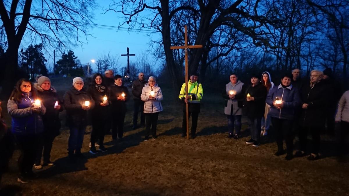Droga Krzyżowa w Prawikowie [ZDJĘCIA]