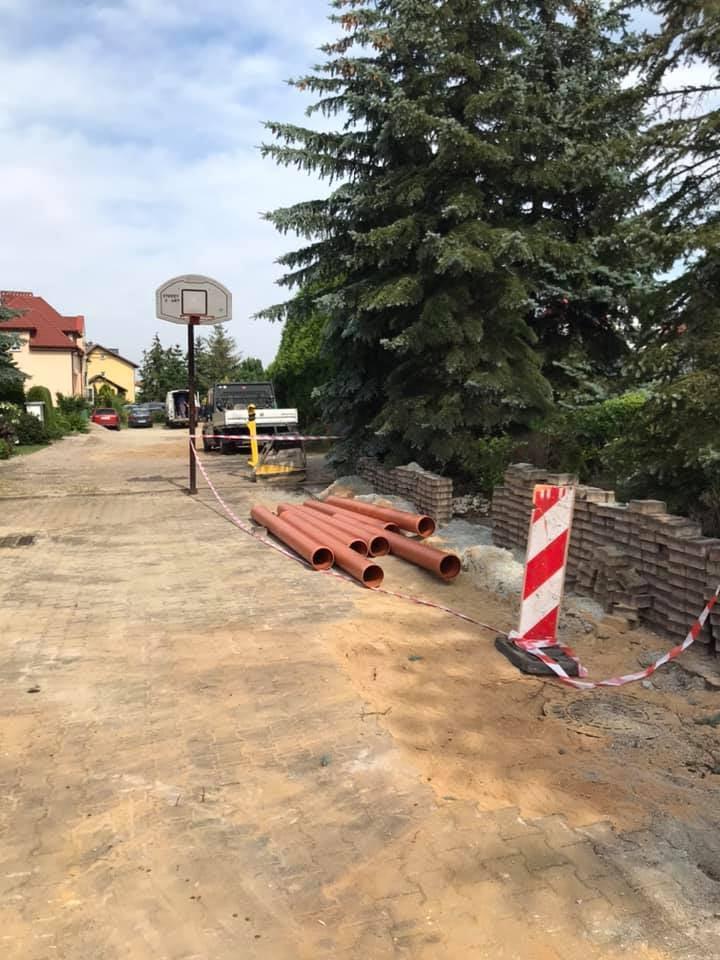 Spółka wznawia prace przy budowie kanalizacji. Będą utrudnienia