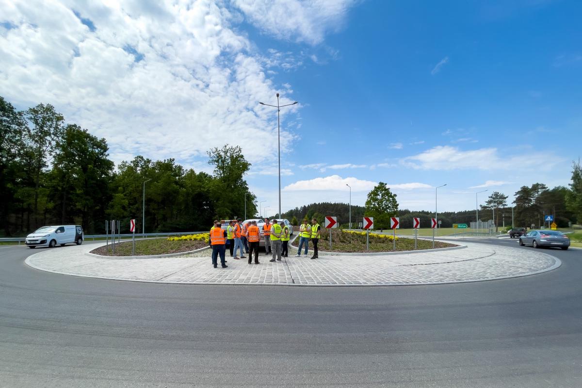 Kończy się przebudowa skrzyżowania Radecz-Godzięcin i Wołów-Bukowice
