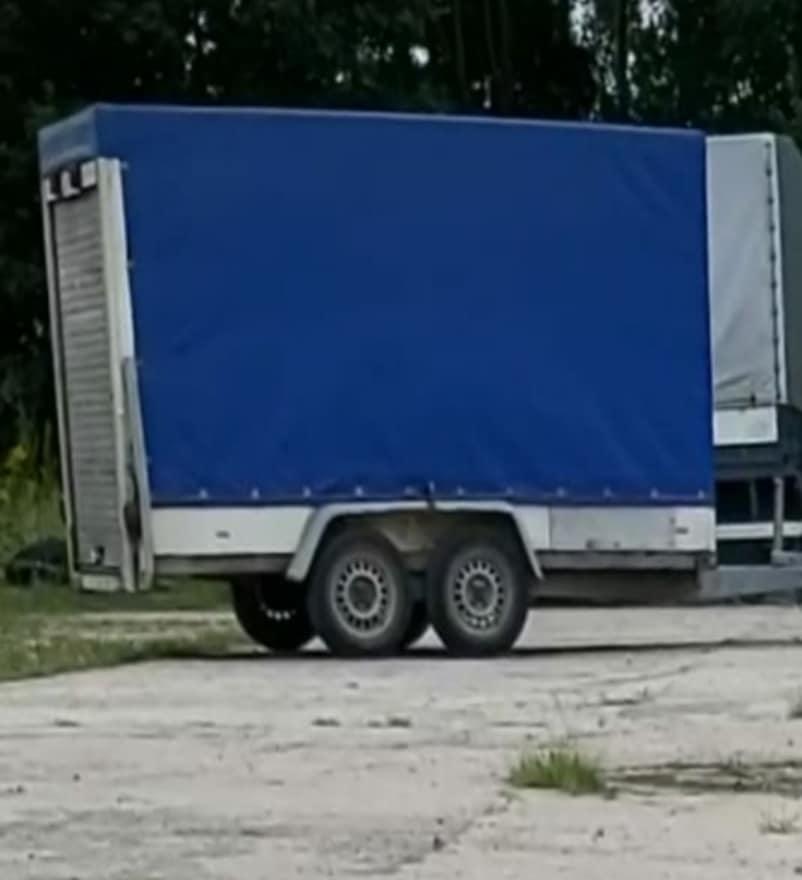 Skradziono przyczepkę. Właścicielka prosi o pomoc w ustaleniu sprawcy