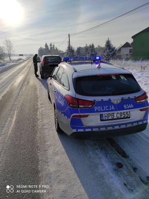 Zatrzymali dwie osoby podejrzane o posiadanie narkotyków