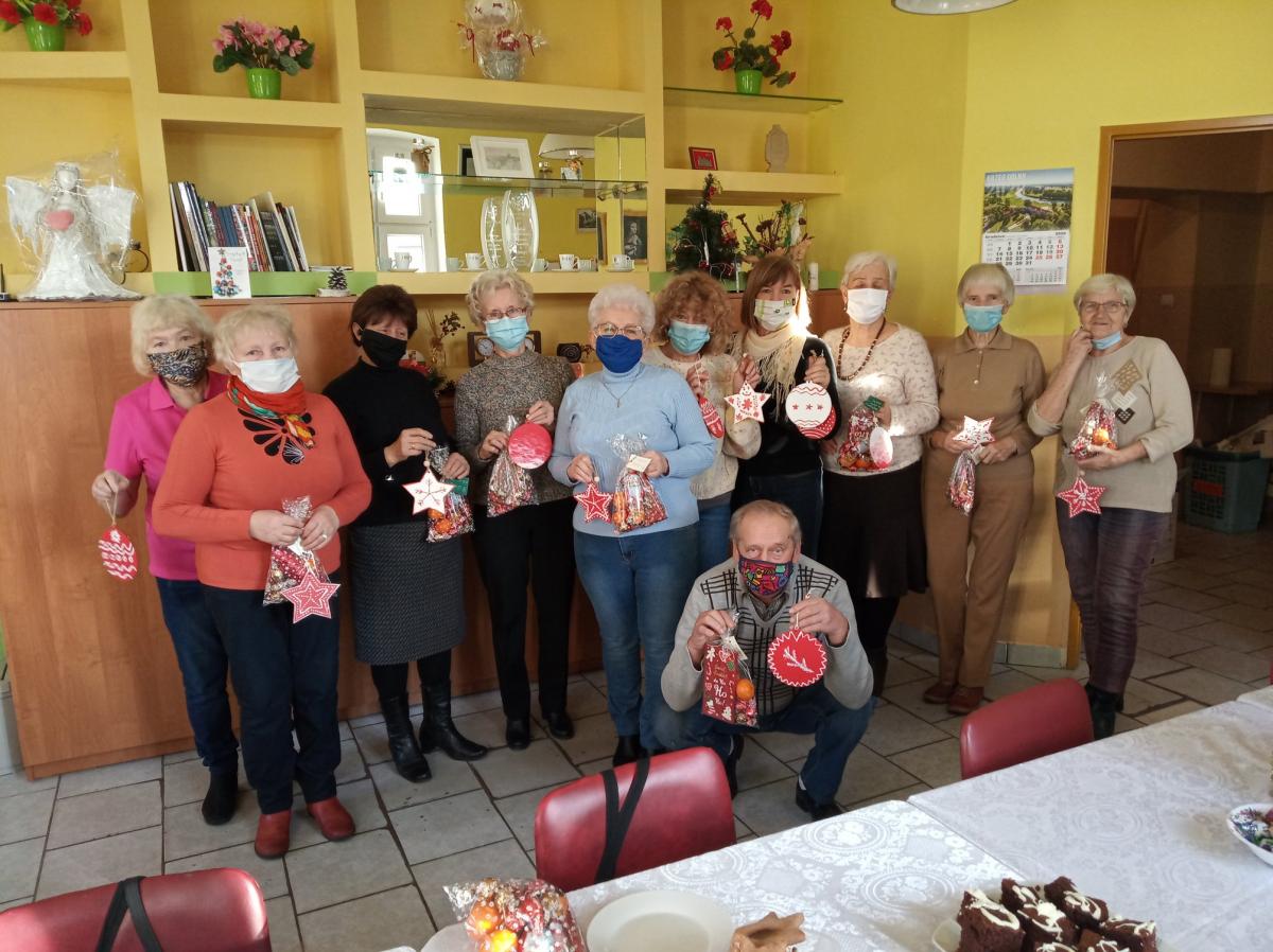 Świąteczne ozdoby od wołowskich seniorów