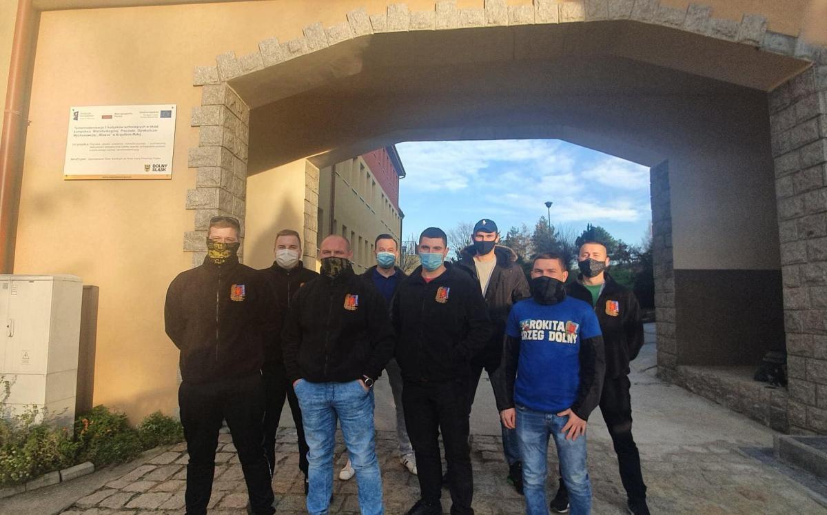Kibice zebrali datki na prezenty dla dzieci z domu dziecka