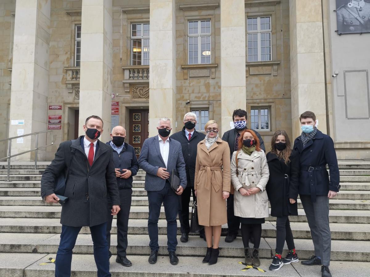 Młodzi Demokraci w obronie praw kobiet apelują do radnych Województwa Dolnośląskiego o poparcie protestów!