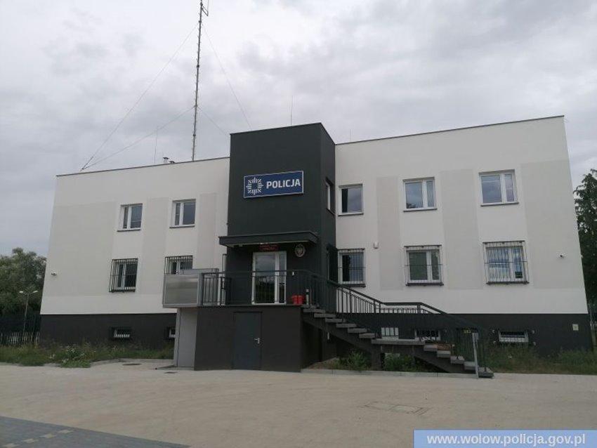 Funkcjonariusze przenoszą się do wyremontowanego budynku Komisariatu Policji w Brzegu Dolnym