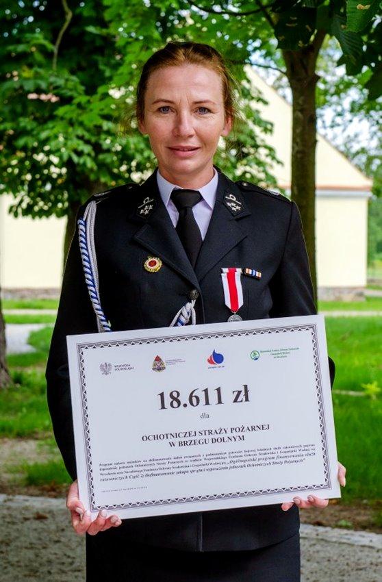 18 tys. zł dla OSP w Brzegu Dolnym. Strażacy kupią za nie specjalne ubrania