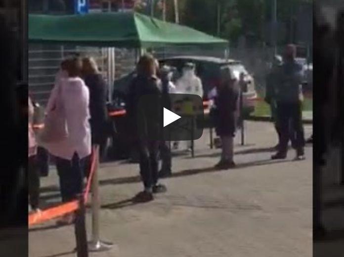 Badają pracowników przed PCC Rokita