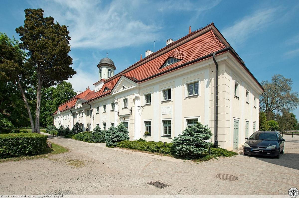 Urząd Miejski ponownie otwarty