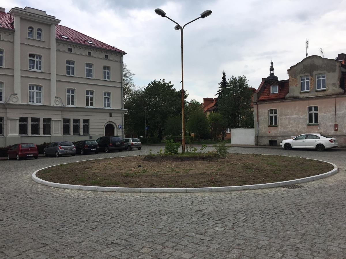 Co dalej z rondem na Placu Sobieskiego?