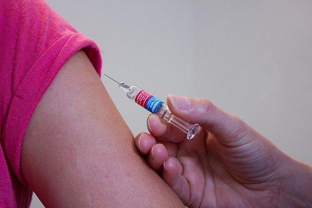 Wstrzymanie szczepień obowiązkowych w ramach Programu Szczepień Ochronnych
