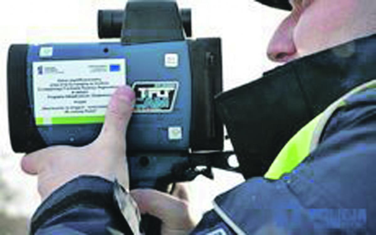 Pędzą po mieście nawet 120 km/h. Ostra akcja policji przeciw piratom drogowym.