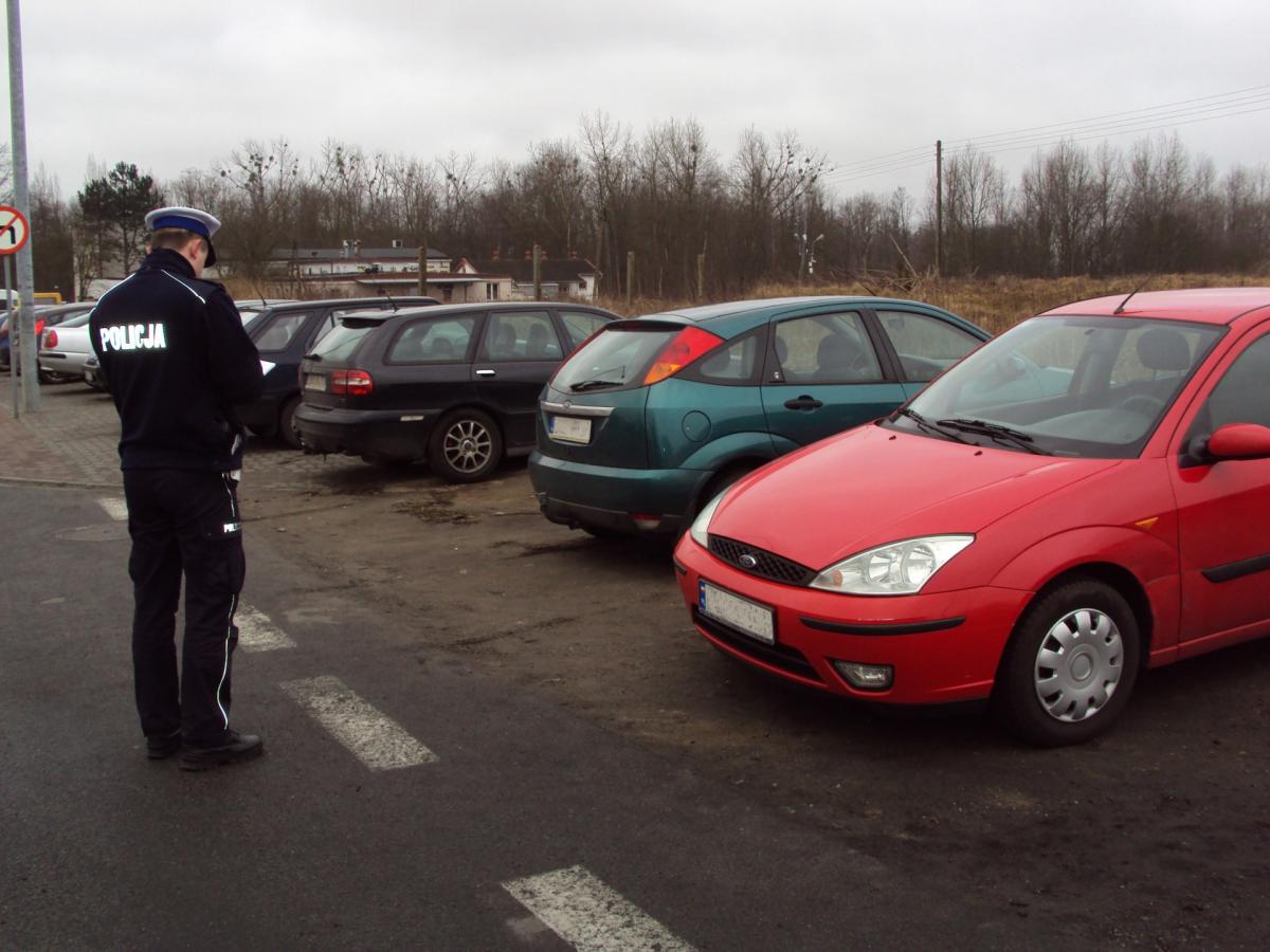Fałszywe wezwania i żartownisie. Policjanci przypominają jak poprawnie korzystać z Krajowe Mapy Zagrożeń Bezpieczeństwa