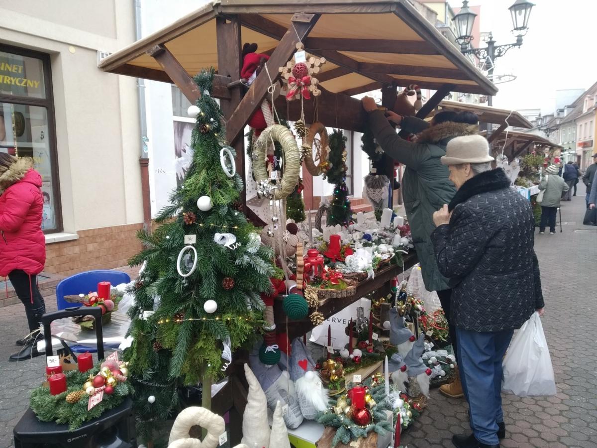 Wołowski Jarmark Bożonarodzeniowy wystartował!