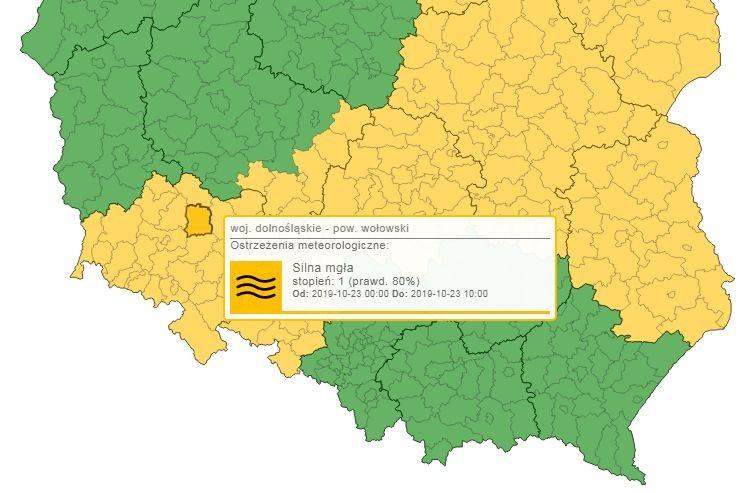 Uważajcie na gęstą mgłę. IMGW wydało ostrzeżenie