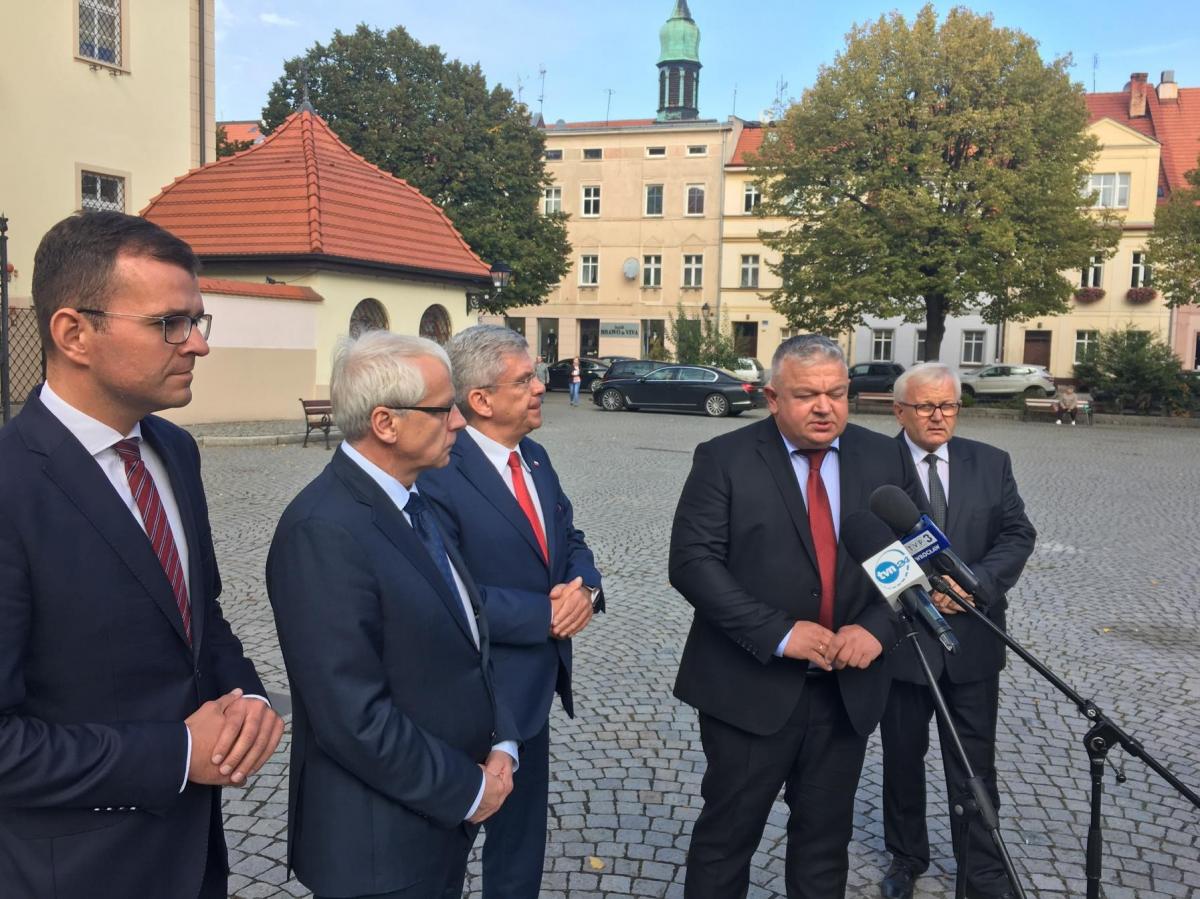 Marszałek Senatu w Wołowie [wideo]
