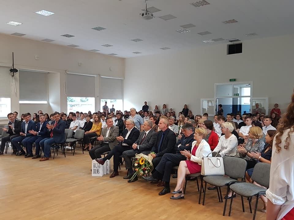 Dyrektor Ossolińczyka pokazała swojemu poprzednikowi jak się robi nabór
