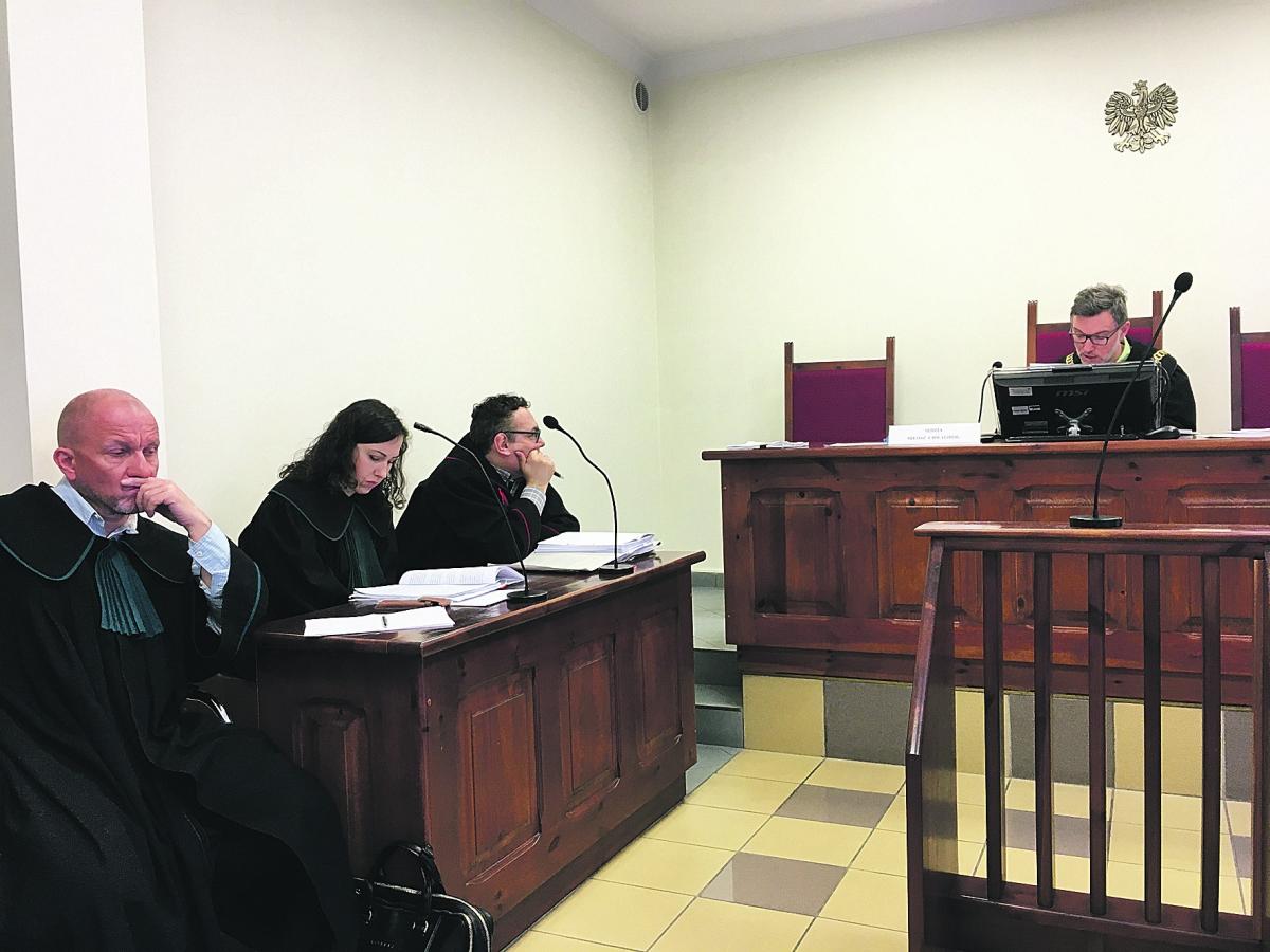 17 ciosów nożem w szyję i klatkę piersiową