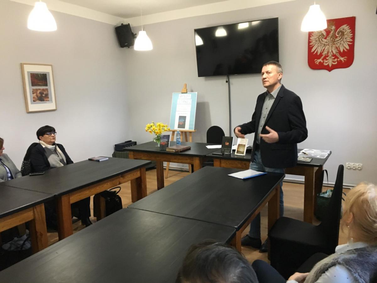 Konferencja o Wołyniu w Gminny Ośrodku Kultury w Wińsku