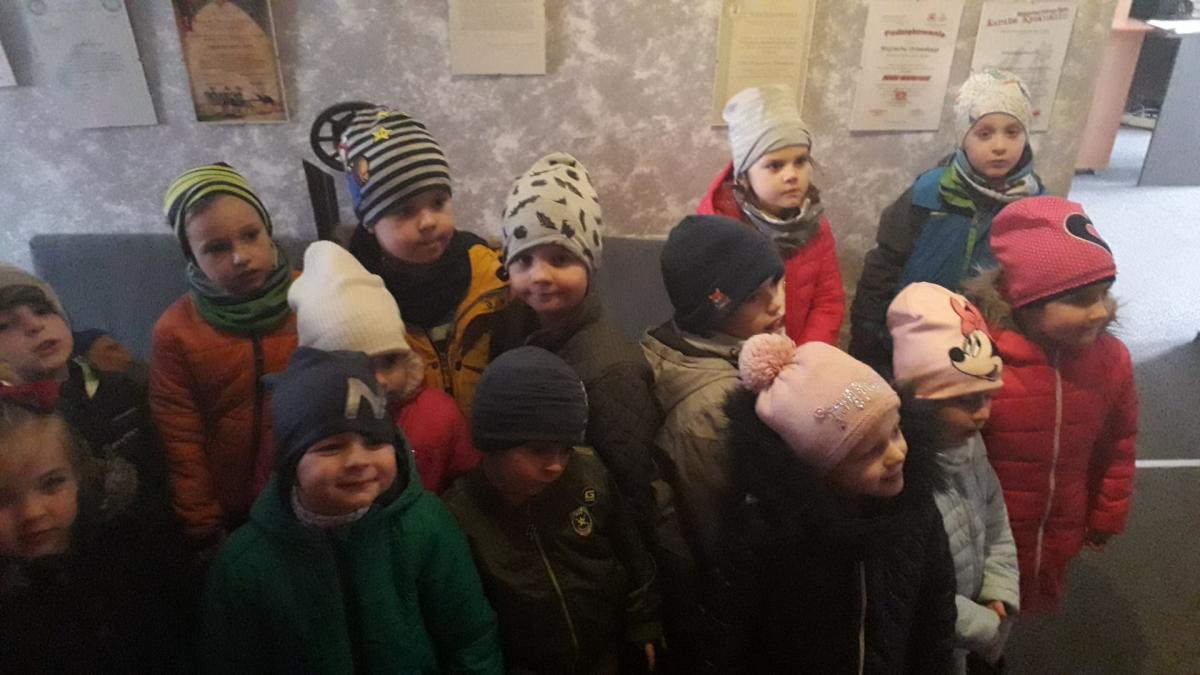 Niespodziewani goście. Przedszkolaki odwiedziły redakcję Kuriera Gmin