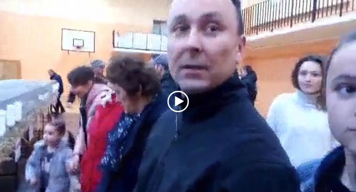 Rasowe króliki odwiedziły halę sportową w Wołowie