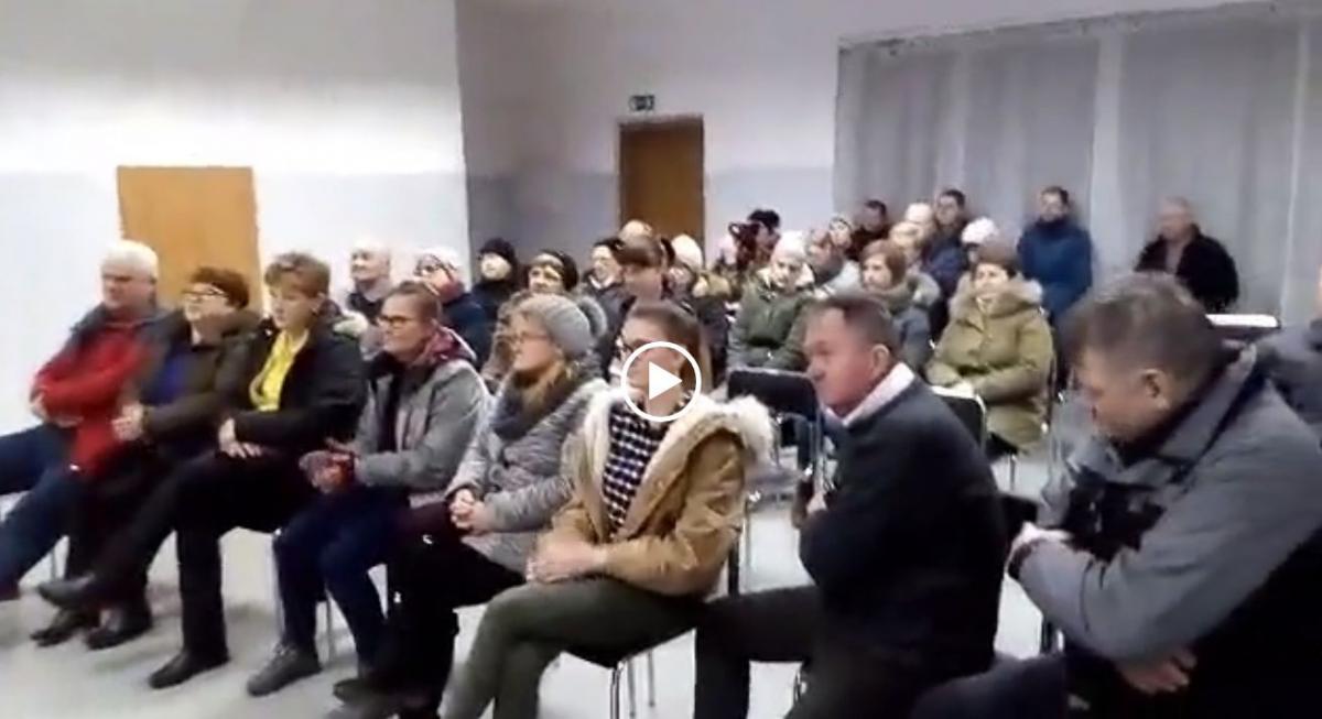 Wybory sołeckie w Stobnie. Przed mieszkańcami ostatnie głosowanie w Piotroniowicach