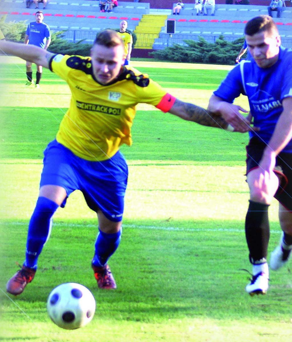 Jak spisali się piłkarze KP Brzeg Dolny, Victoria Orzeszków czy Odra Lubiąż? Podsumowanie jesiennej futbolowej rywalizacji na poziomie klasy A.