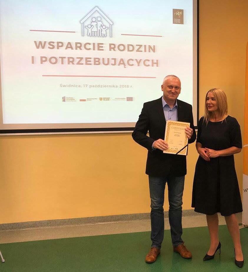 1,5 miliona na pomoc rodzinom zastępczym!