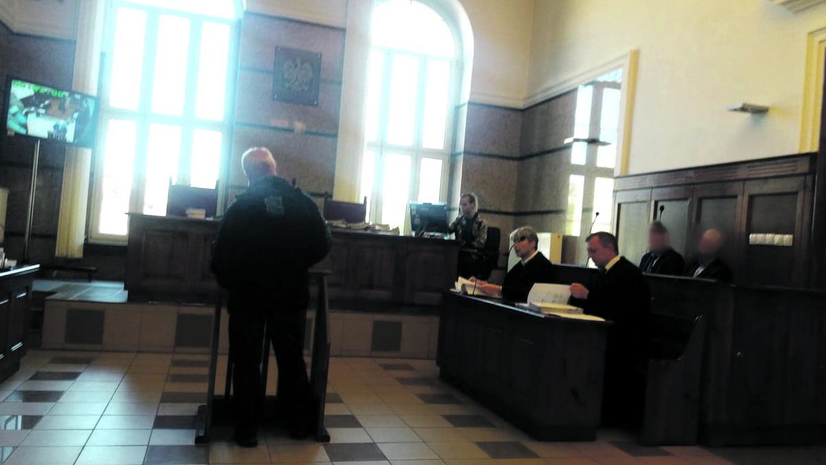 Ostatnia rozprawa burmistrza Brzegu Dolnego i jego urzędników. Kiedy wyrok?