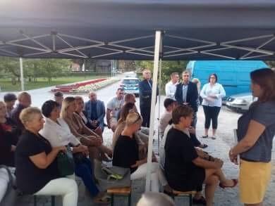 Spotkanie wyborcze ugrupowania Dolnobrzeżan z mieszkańcami skończyło się interwencją policji.