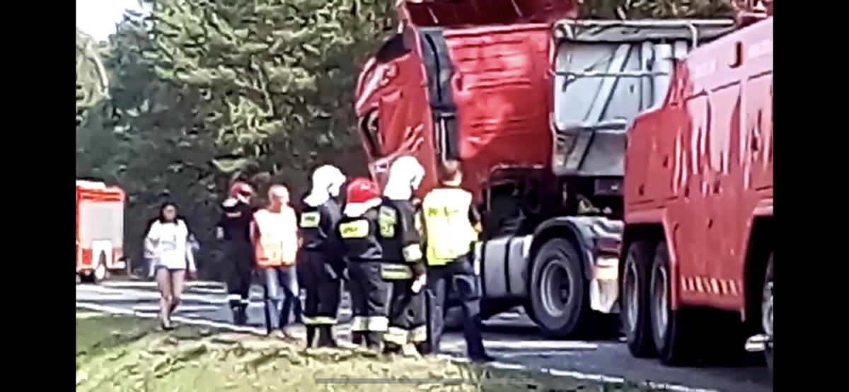 Kolizja cysterny na drodze Wińsko - Krzelów!