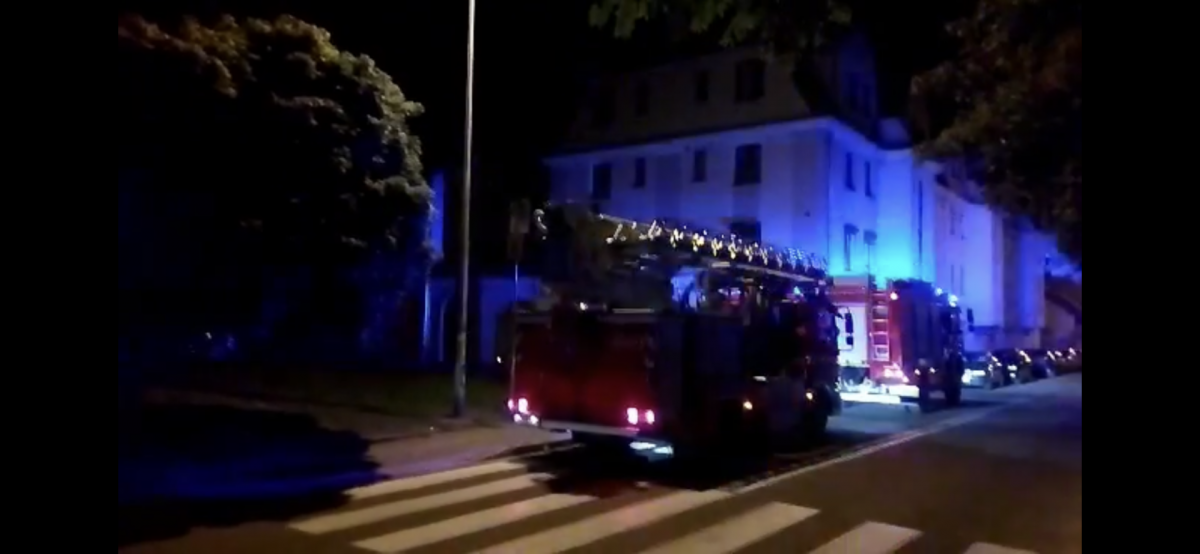 Brzeg Dolny - Zasłabnięcie kobiety na 3 piętrze.