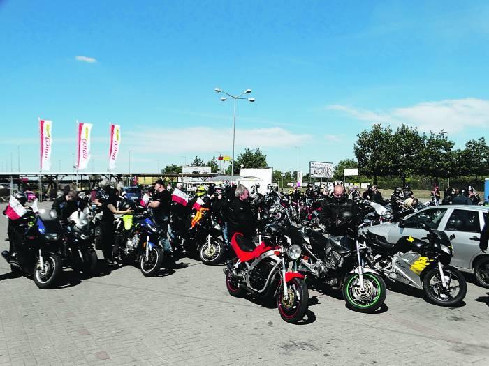 Zlot motocyklistów w Brzegu Dolnym