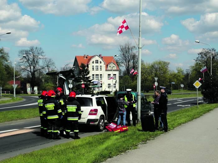 Motorower wjechał w samochód!