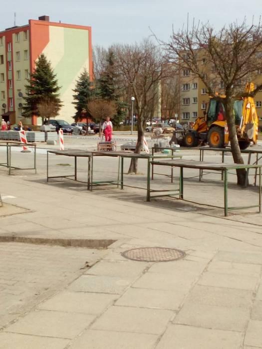 Zmiany przy targowisku w Brzegu Dolnym