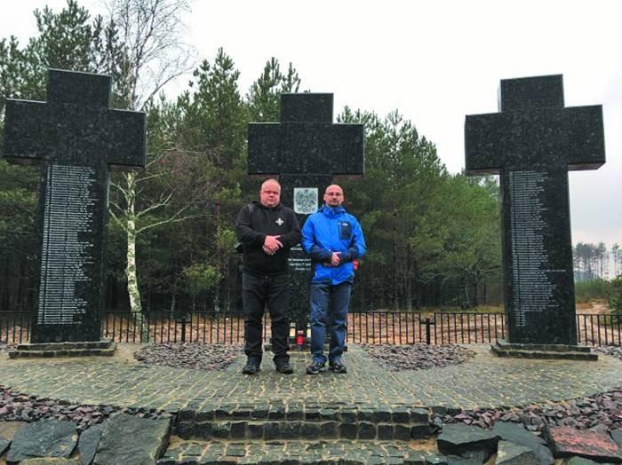 Pomnik na masowym grobie na Wołyniu odnowiony