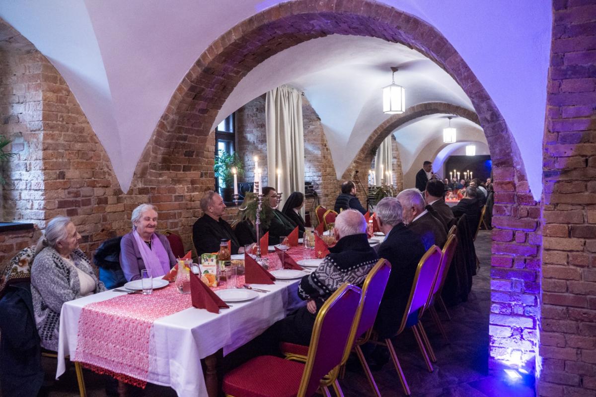 Ludzie lasów świętowali Wigilię