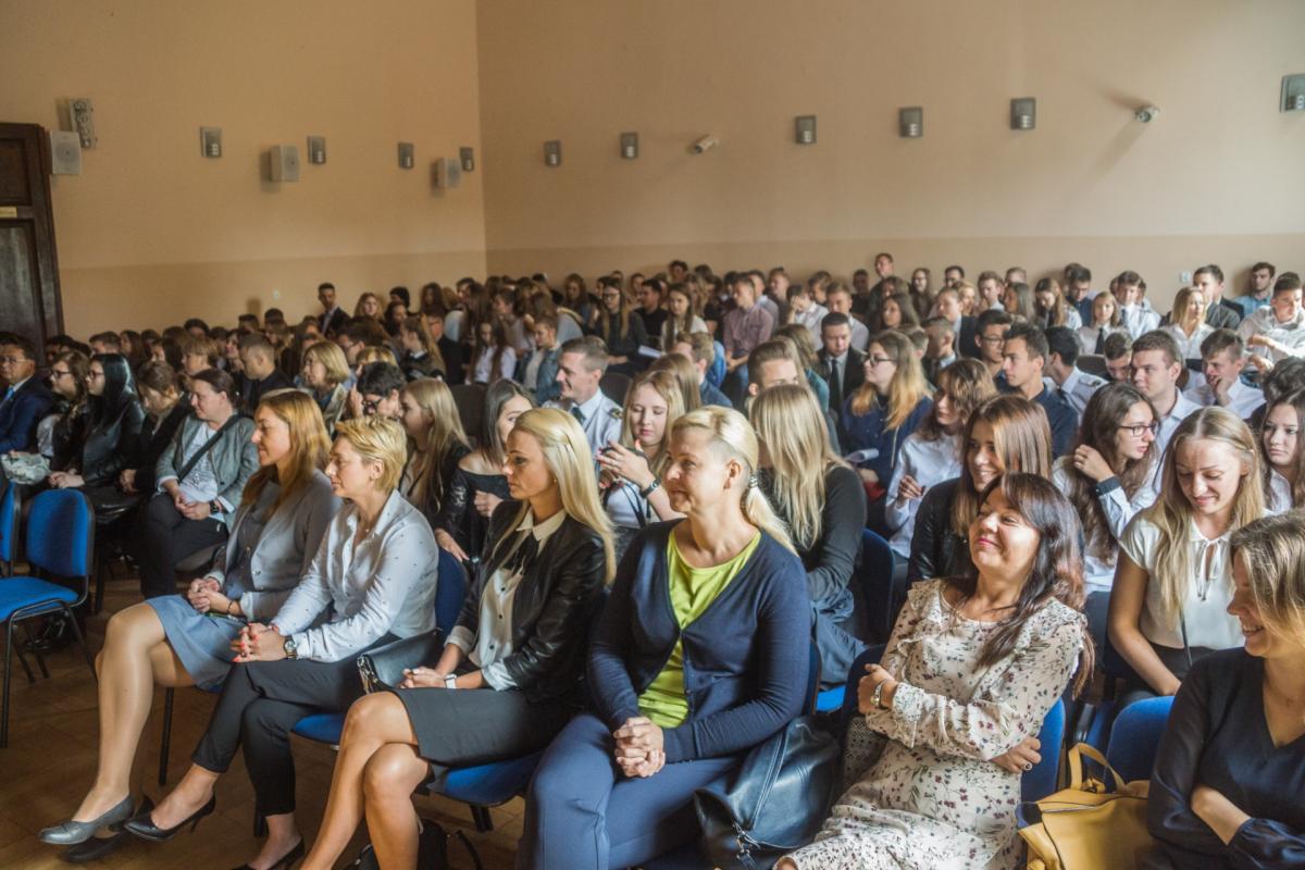 Co robią, aby zatrzymać uczniów?