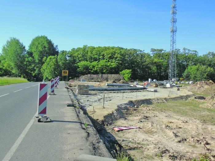 Światła i zwężenie drogi jeszcze w tym miesiącu