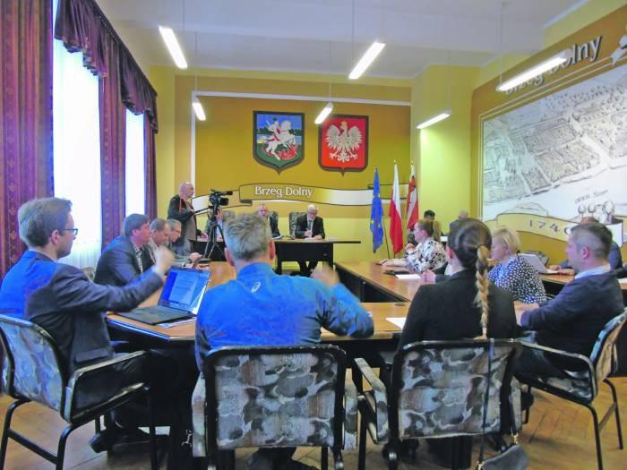 Wydadzą o 200 tysięcy mniej na remont szpitala