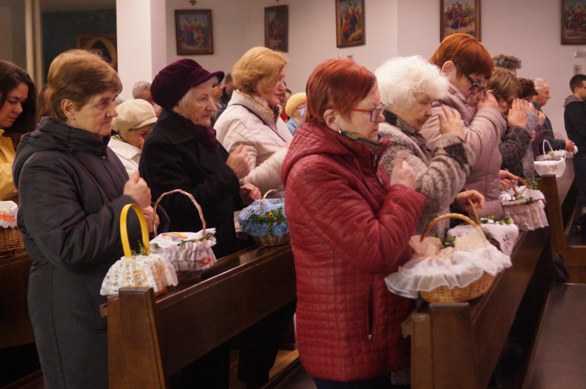 Mieszkańcy poświęcili pokarmy (foto)