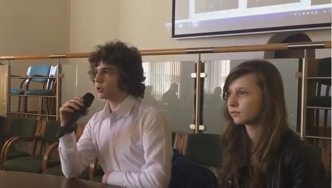 Uczniowie Zespołu Szkół Społecznych w Wołowie chcą zadbać o historię powiatu wołowskiego (video)
